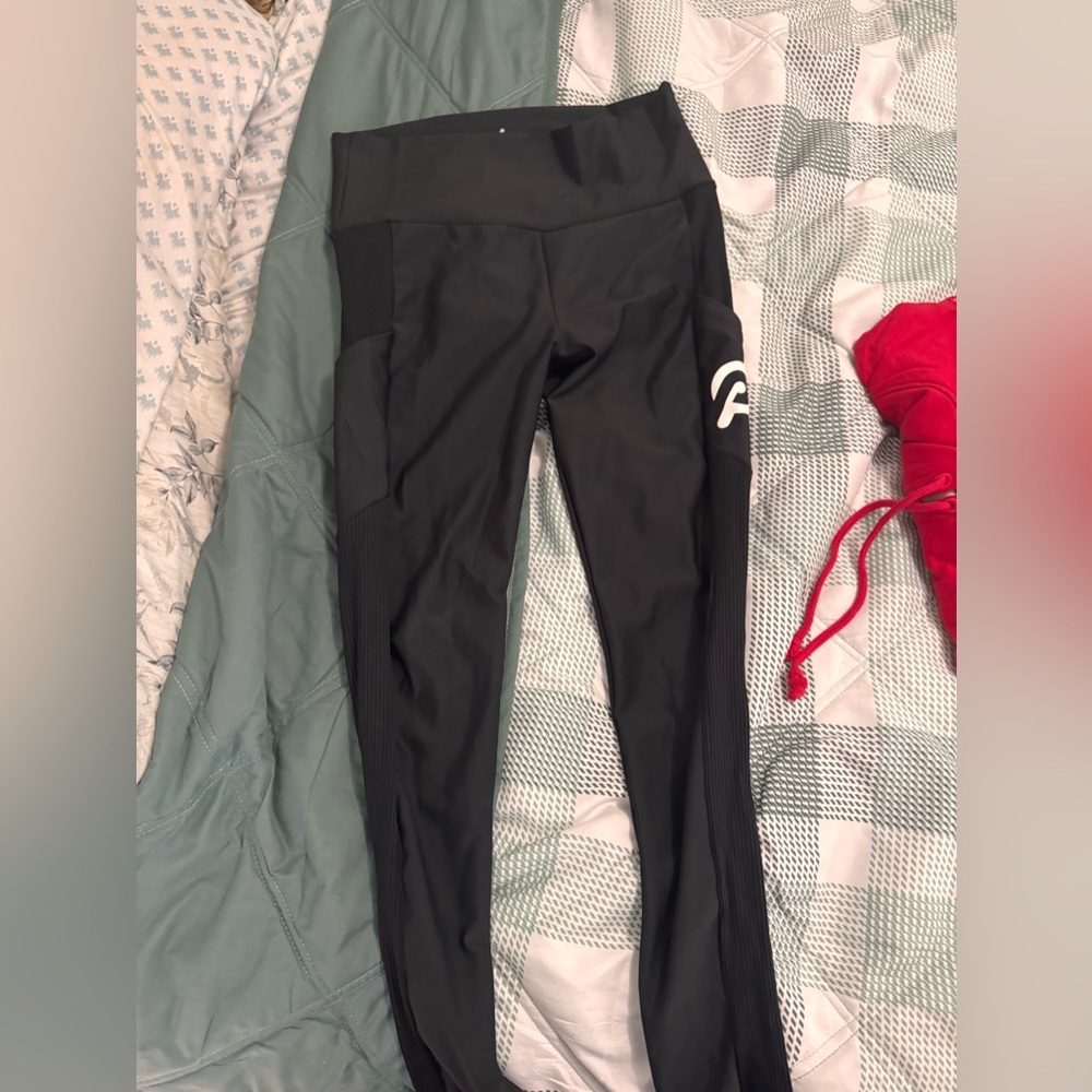 Peloton Black High-Waist Leggings (Size L)